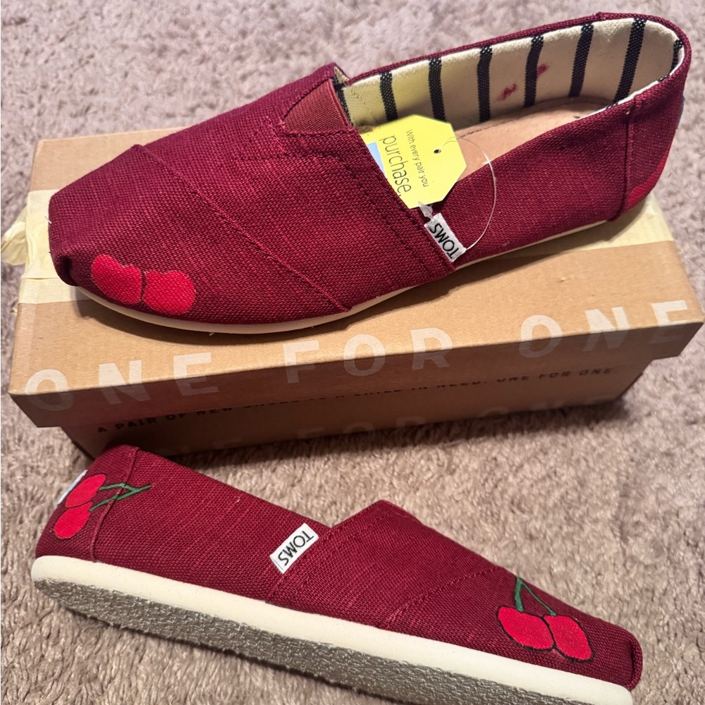 TOMS Heritage Canvas Classic in Red